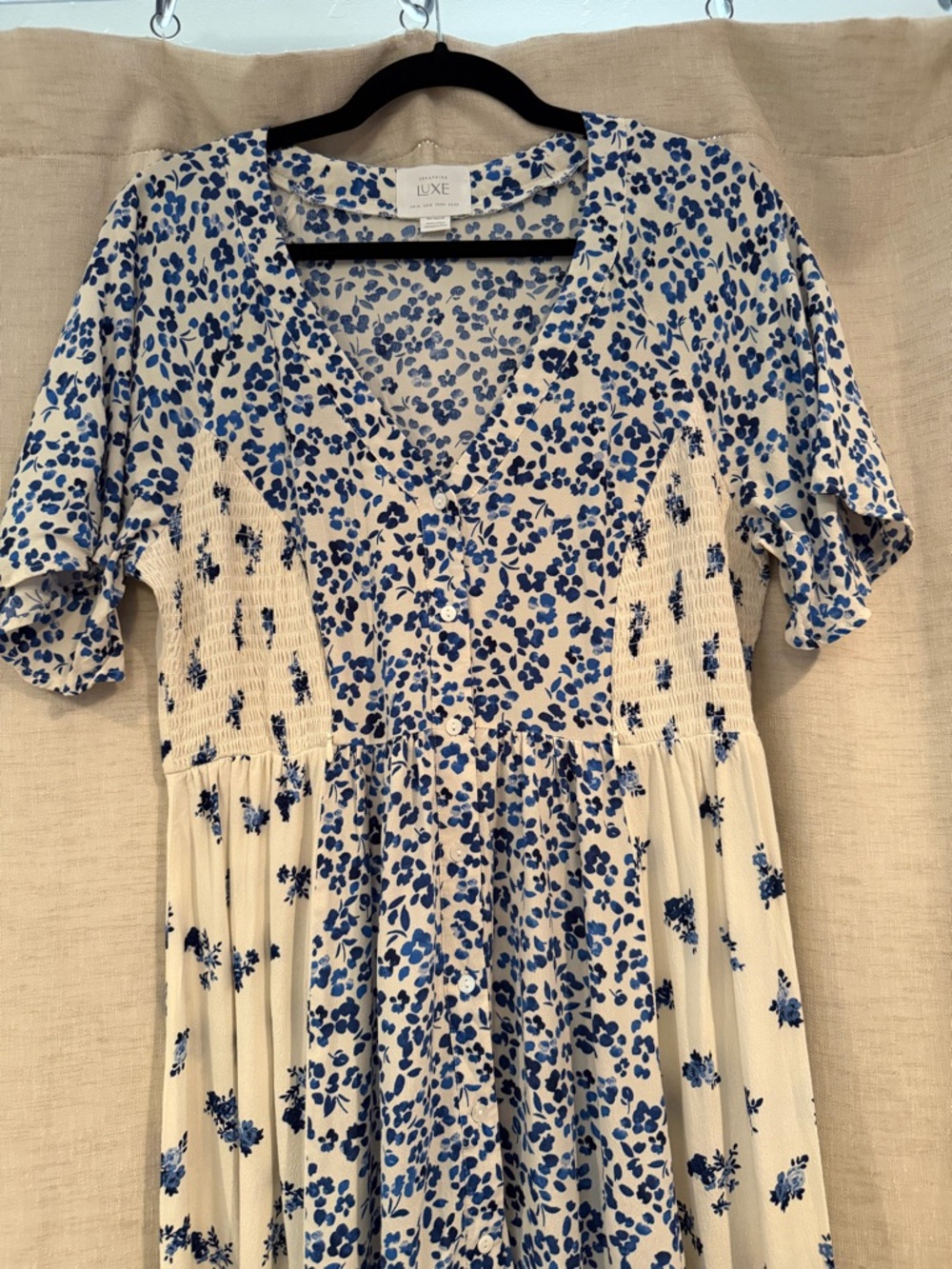 Seraphine Luxe Maternity - White and Blue Floral Wrap Midi Dress - Picture 4 of 4